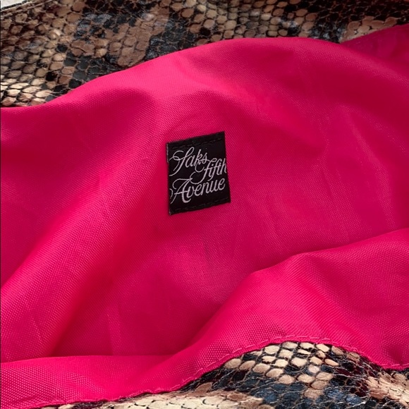Saks Fifth Avenue Tote Bag - Picture 2 of 4